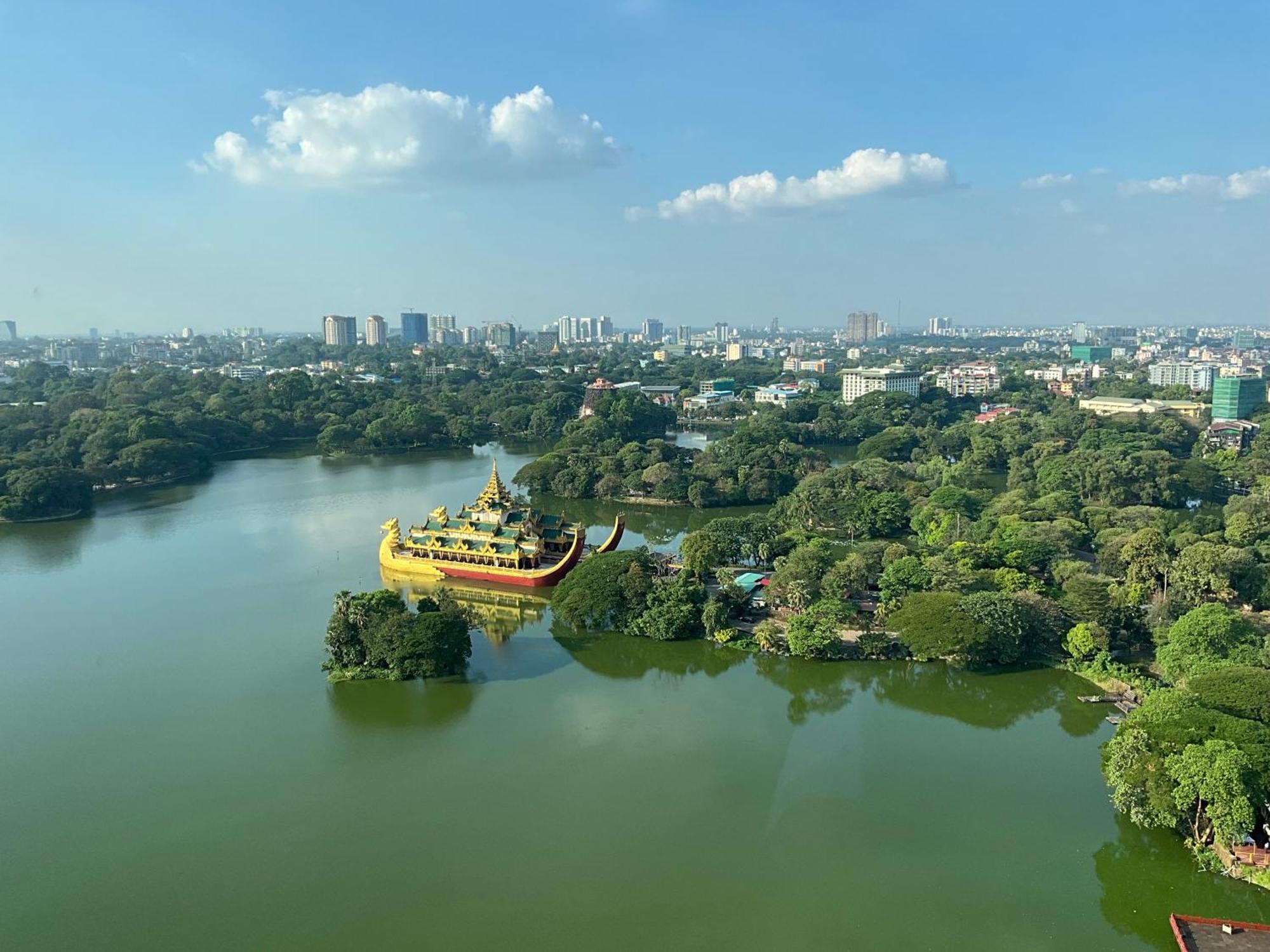 Kantharyar Serviced Apartment Yangon Luaran gambar