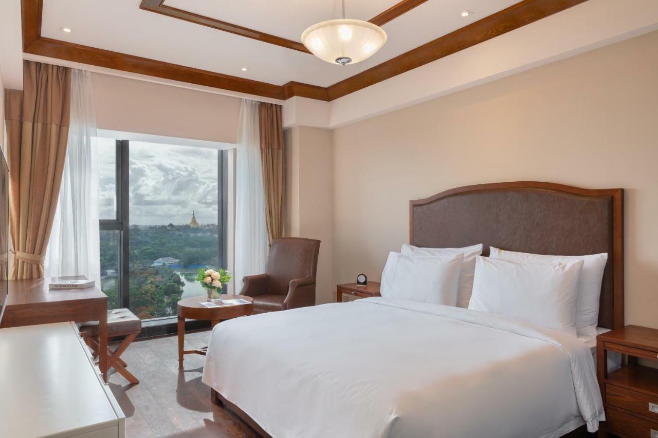 Kantharyar Serviced Apartment Yangon Luaran gambar